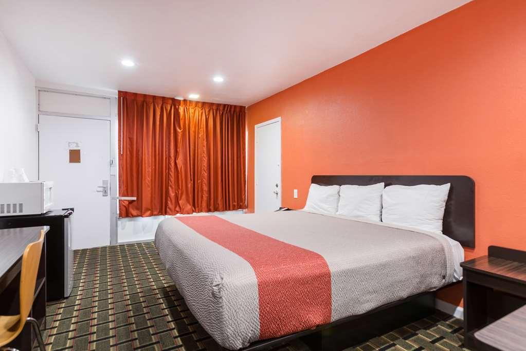 Motel 6 Englewood, Fl Oda fotoğraf